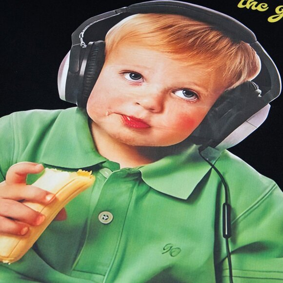 Acme De La Vie Black Short-Sleeved T-Shirt With A Boy Listening To Music Print - Picture 5 of 9